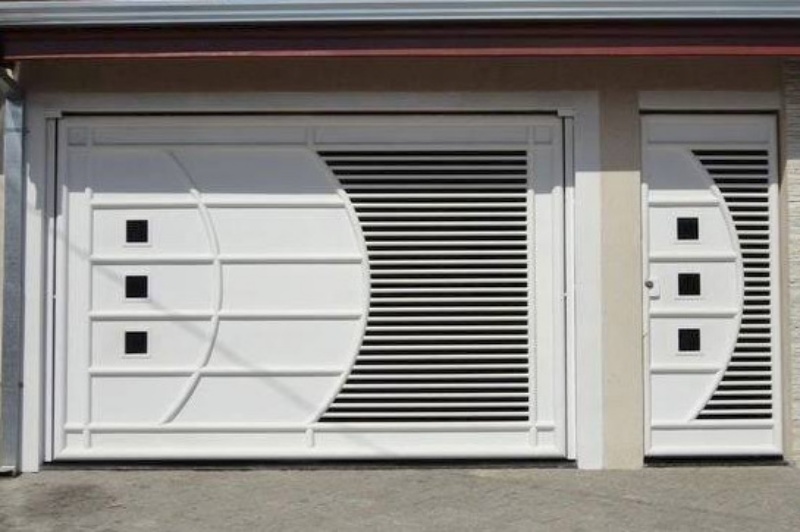 Portões de garagem em aço galvanizado